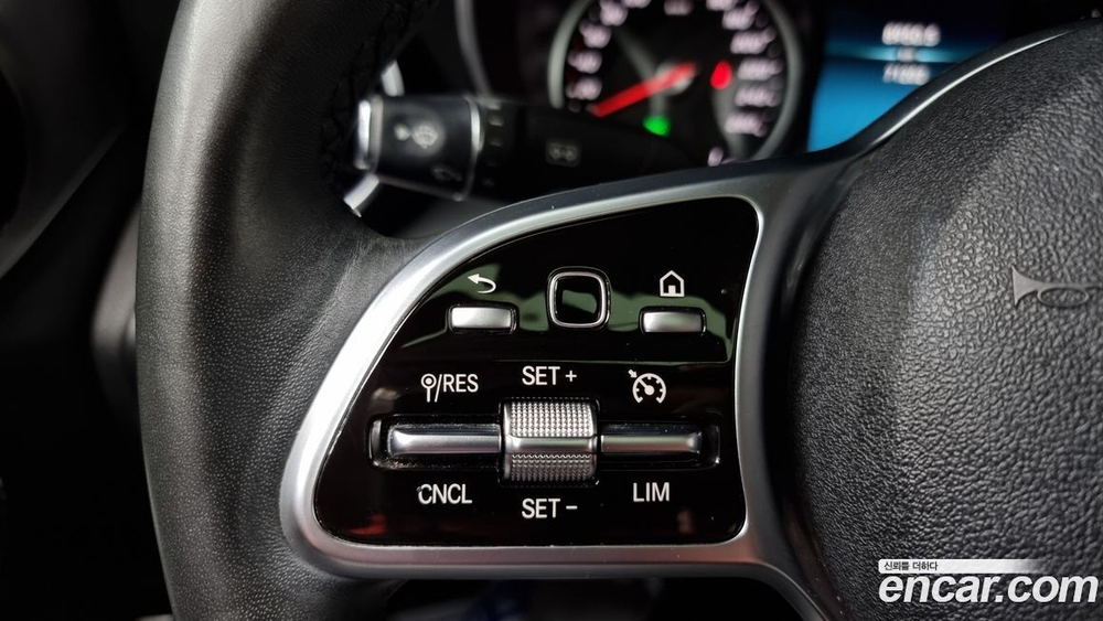 Mercedes-Benz C-Class W205 C200 Avangarde (04.2020)