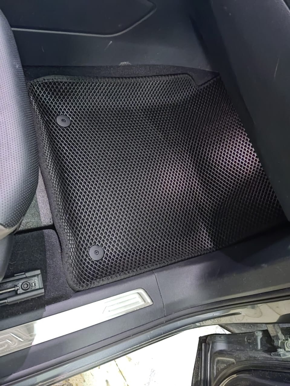Автоковрики для VW Teramont. Второй ряд - Диван.  (2017--&gt;)
