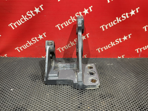 Кронштейн передней рессоры правый 2021г.