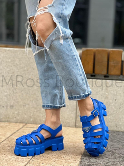 Женские синие сандалии Prada