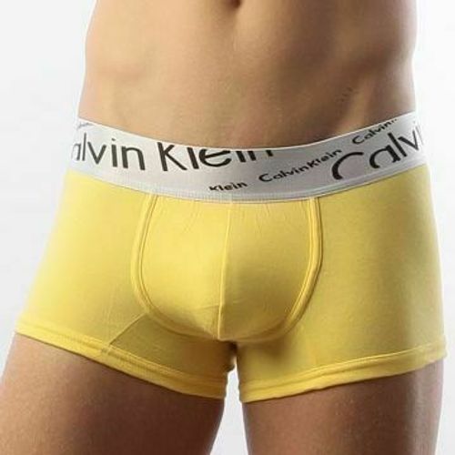 Мужские трусы боксеры желтые  с косой резинкой Calvin Klein Steel Boxer Italics Yellow