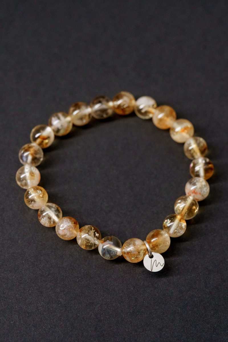 Браслет "Memo about Manifestation" из цитрина 6 мм с подвеской