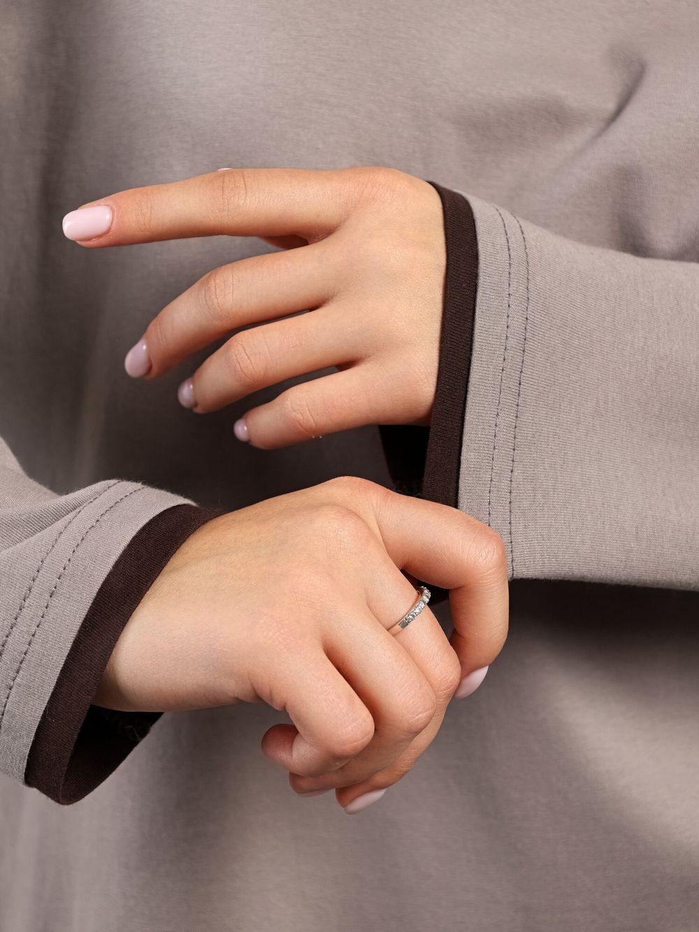 Костюм женский Твикс-3 Виотекс СЕРЫЙ