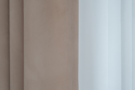 Портьера 275х260 Garda Decor Silkу 5 бежевая на подкладе