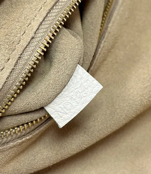 Сумка женская Louis Vuitton Soft Twist белый