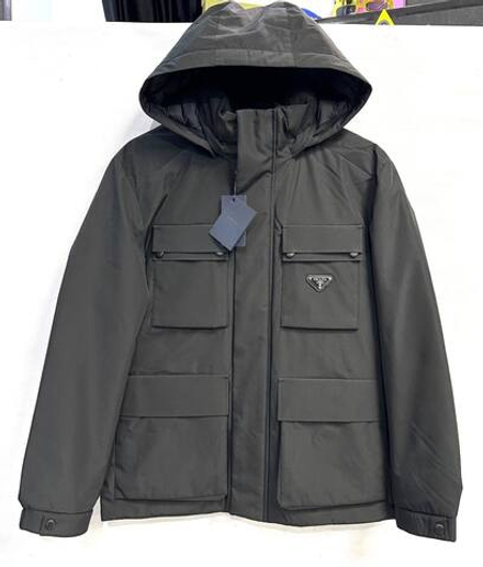 Пуховик Prada