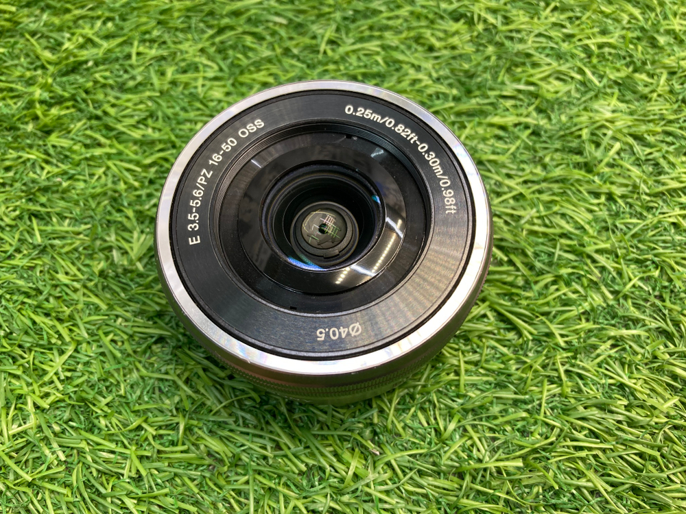 Sony A5100 kit 16-50mm 5.600 кадров
