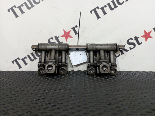 Вал рокеров в сборе 2017г