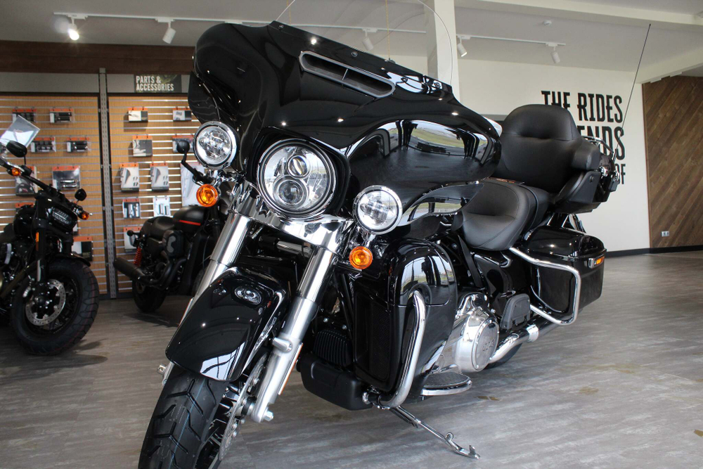Ultra Limited, Harley-Davidson 2020 BLACK