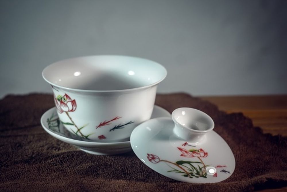 Гайвань "Алый Лотос"