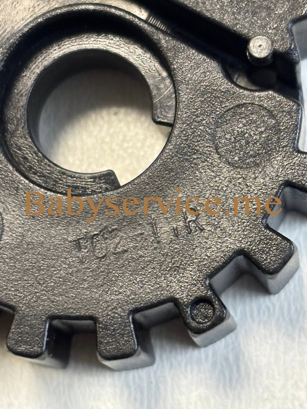 Шарнир ручки Carrello Bravo SL правый