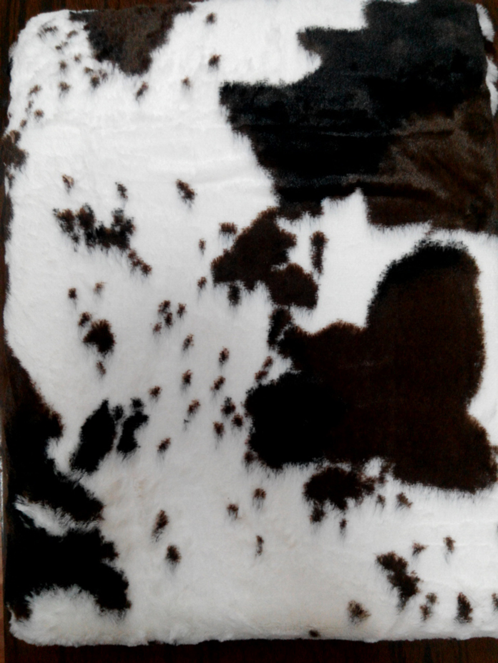 Покрывало из искусственного меха:  Шанта (арт. YL12-1009)  -   220х240 см. - корова