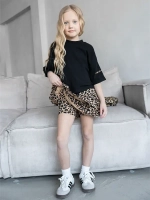 Летний костюм для девочки с юбкой-шорты