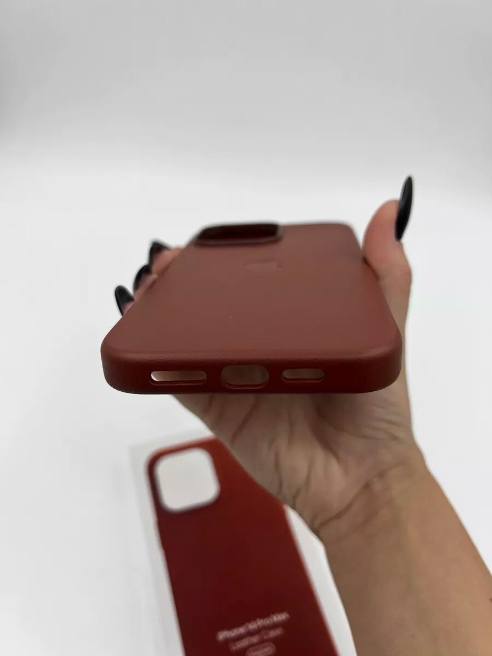 Кожаный чехол Leather Case iPhone 14 Pro Max, Umber Темно-Коричневый