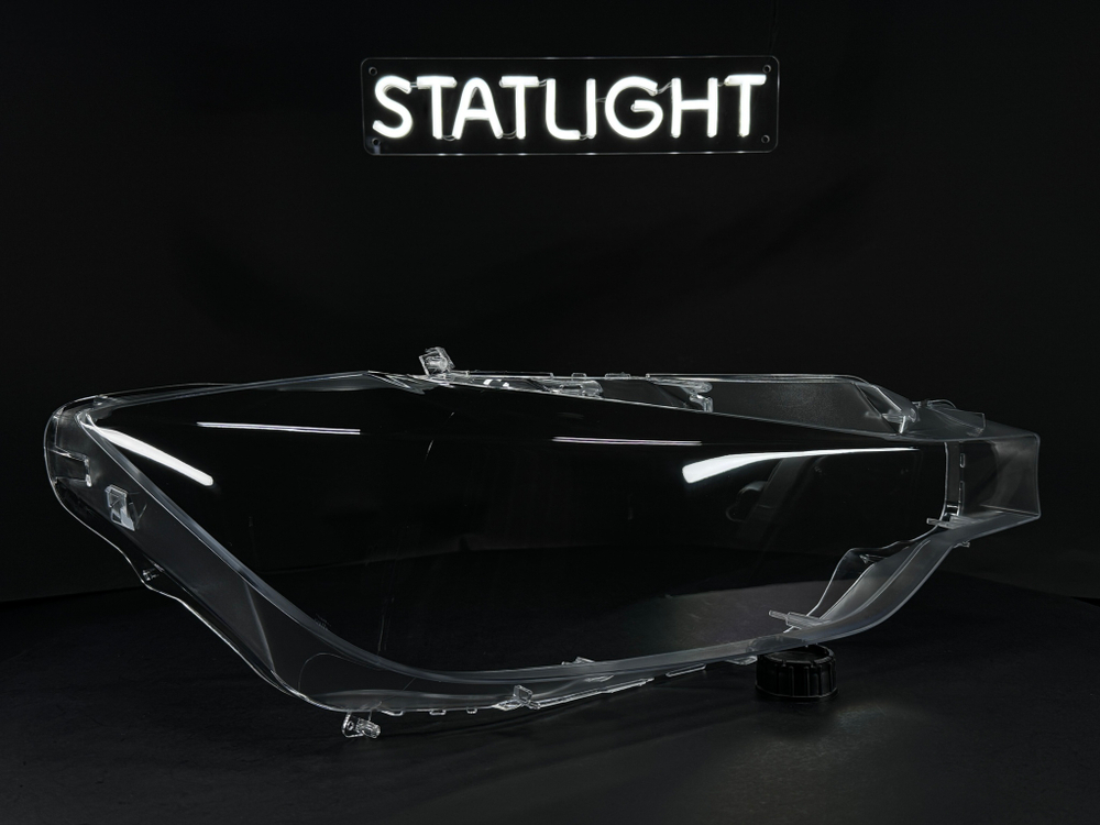 Правое стекло фары BMW F30 F31 F35 2011-2015 дорест