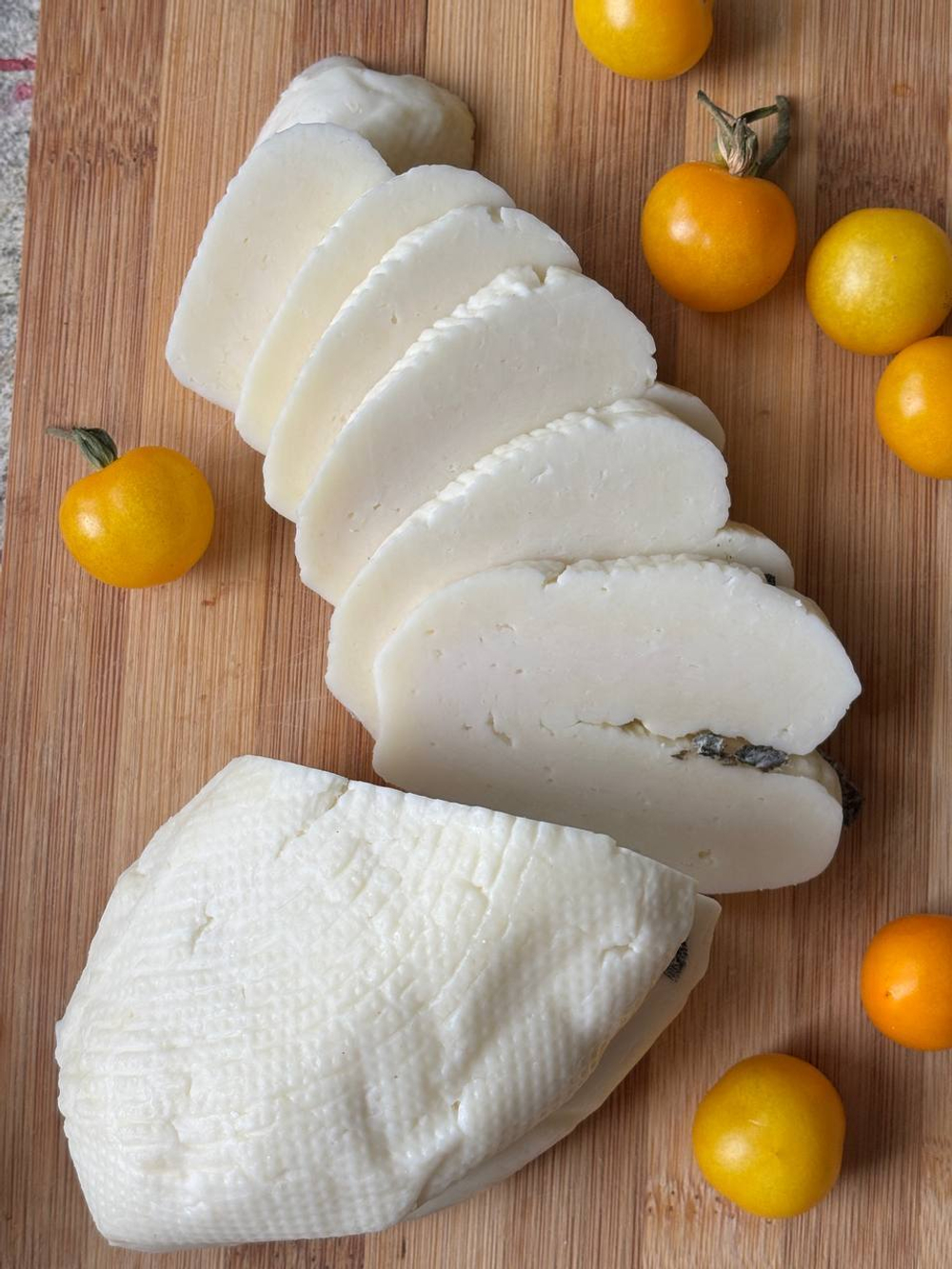 Сыр козий Халлуми