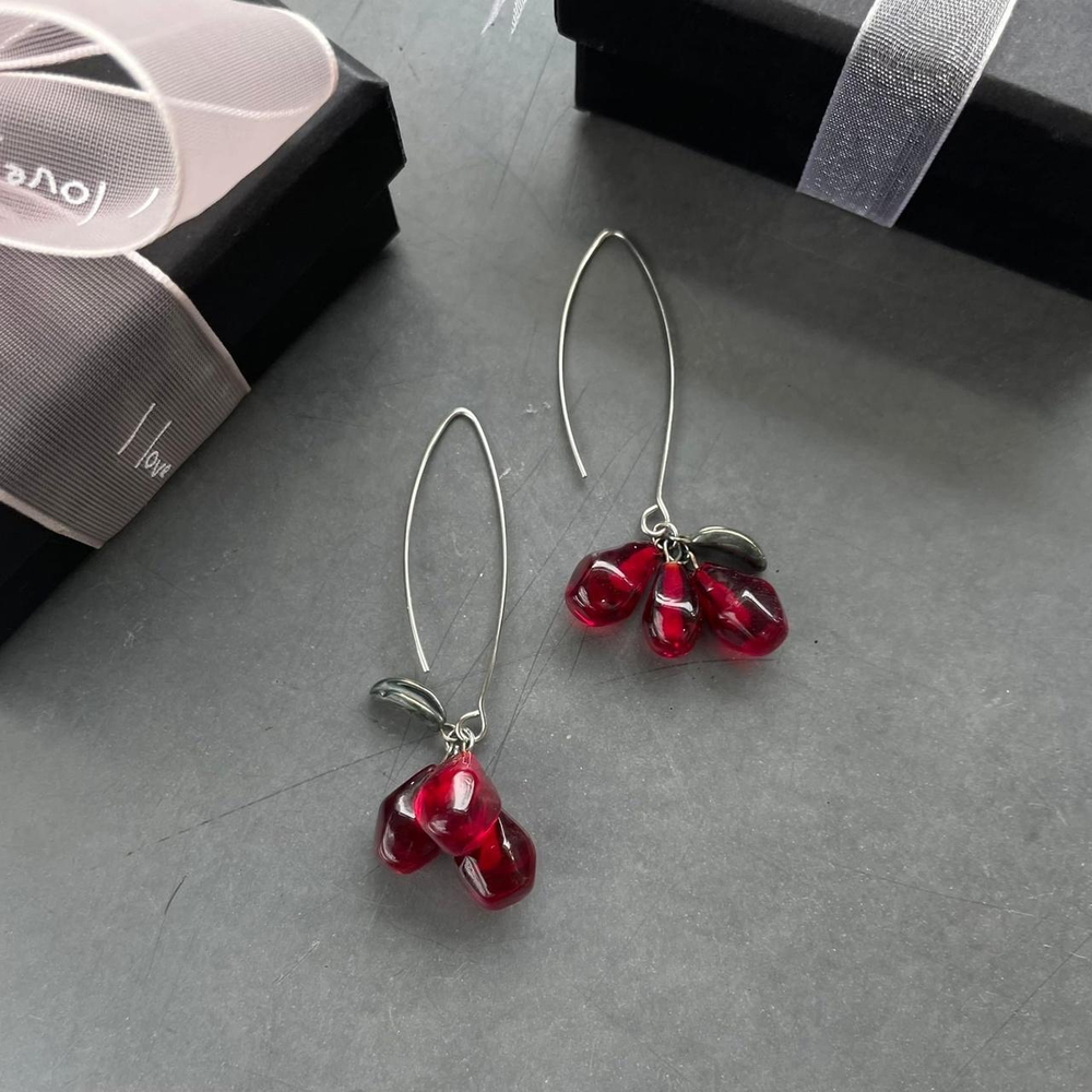 серьги крючки гранат