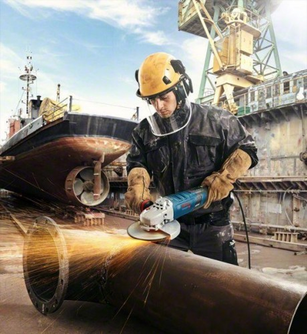Угловая шлифмашина сетевая BOSCH GWS 30-230 B 06018G1000