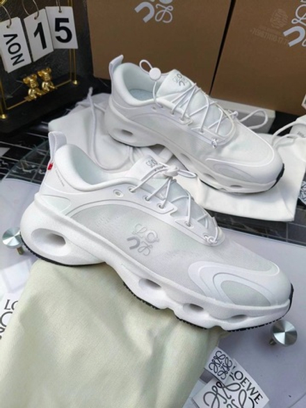 Кроссовки On Running x Loewe Cloudsolo