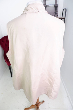 Жилетка на молнии, визуально 56/58 размер