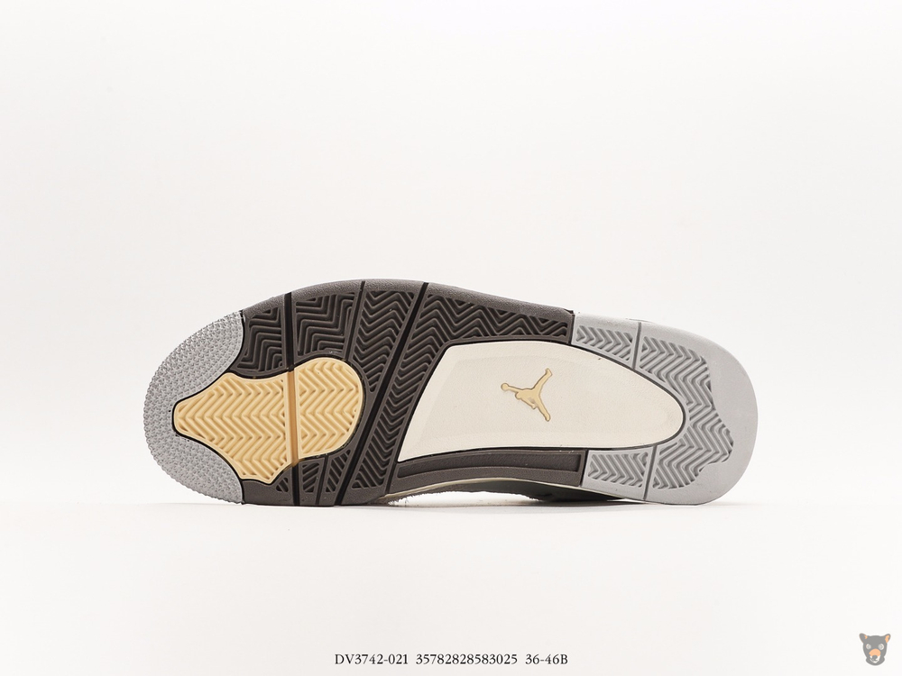 Кроссовки Nike Air Jordan 4 SE "Craft"