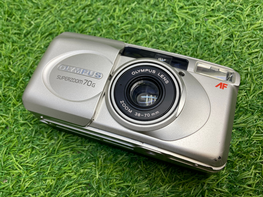 Olympus SuperZoom 70G
