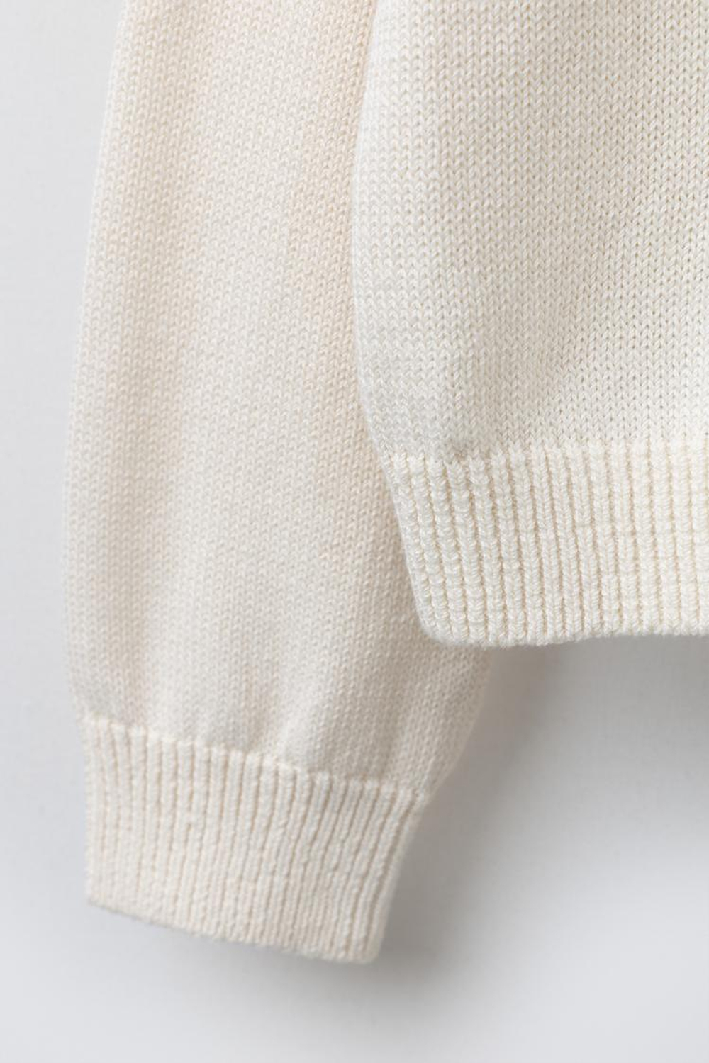 ZARA ВЯЗАНЫЙ СВИТЕР С ВЫШИТОЙ СОБАКОЙ, СВЕТЛО-БЕЖЕВЫЙ