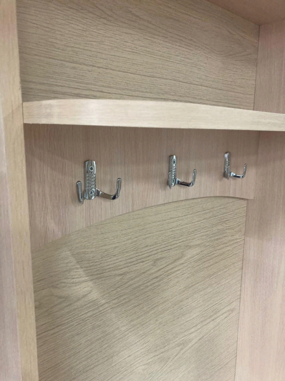 Прихожая Саша 13 Млечный дуб