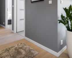 Плинтус Rico Color HSP 80 под покраску 80х18х2500 мм