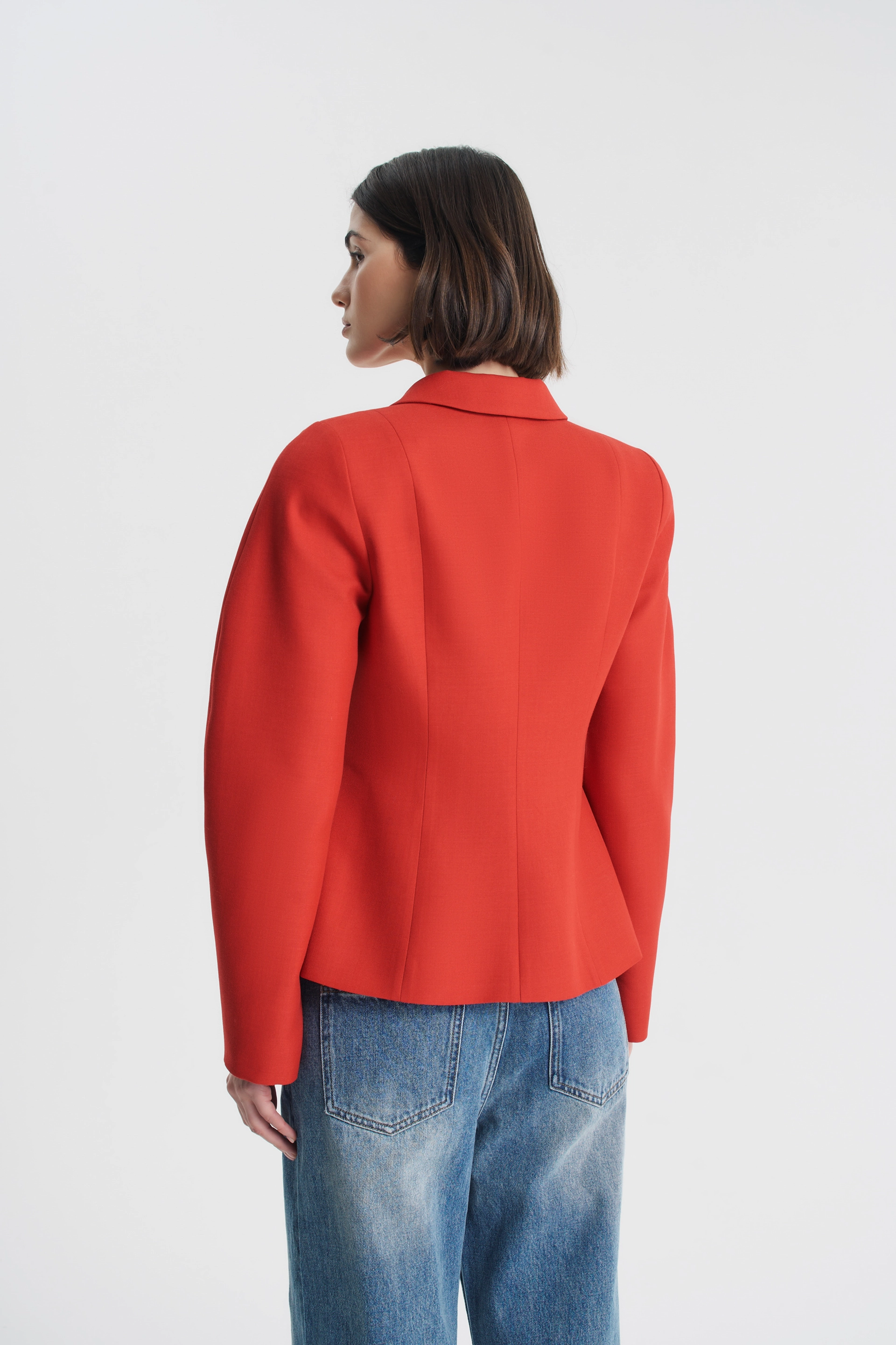 Жакет приталенный