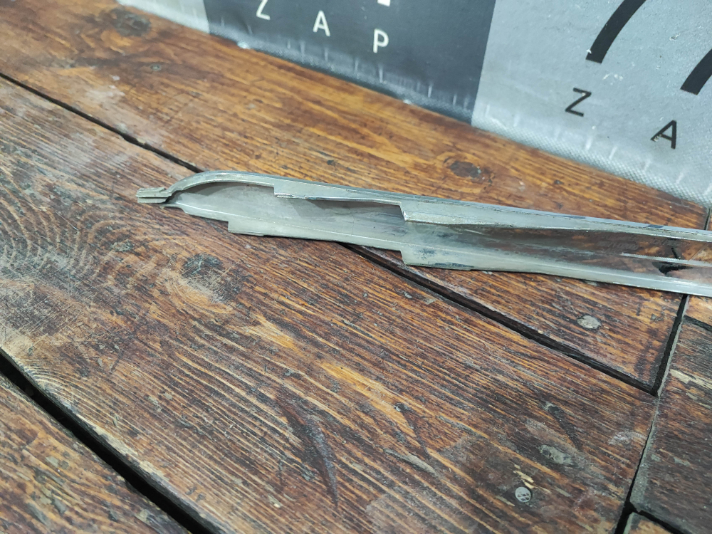 Молдинг заднего бампера левый Genesis G90 1 (HI) 16-19 Б/У Оригинал 86671D2000