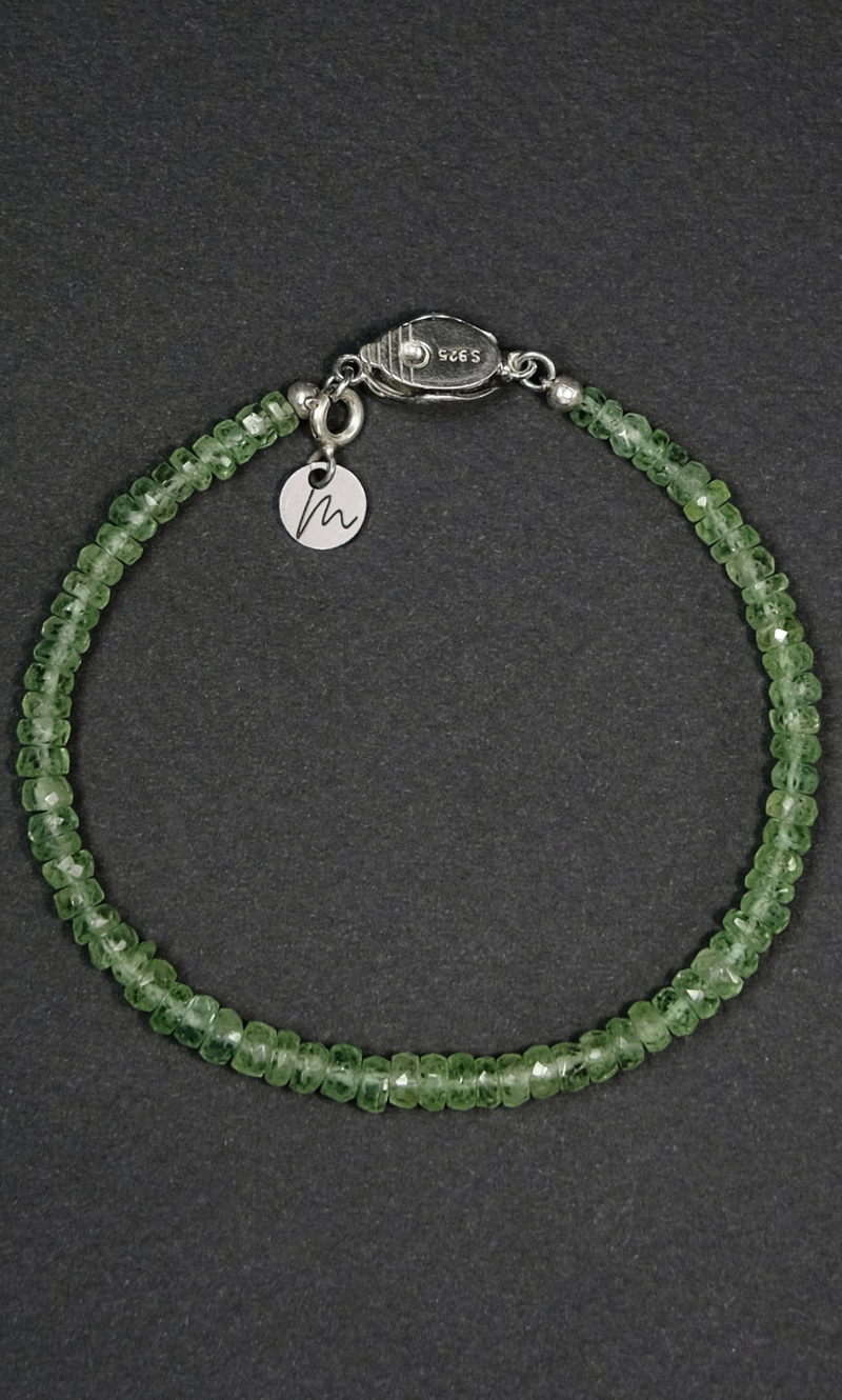 Браслет "Exclusive" из изумруда огранка