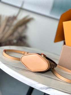 Louis Vuitton Envelope Pouch
