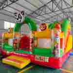 Коммерческий надувной батут «Добрые зверята» мульти, 5*5*3.5 м