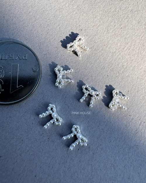 Бантик с белым жемчугом Pink House 1шт