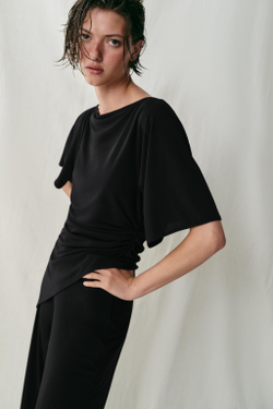 ZARA ДРАПИРОВАННЫЙ ТОП ИЗ КРЕПА, ЧЕРНЫЙ