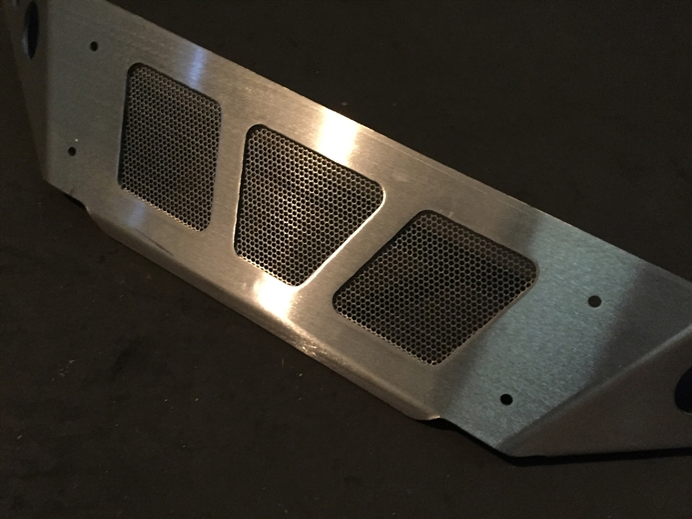 Алюминиевая накладка на бампер Yamaha Rhino