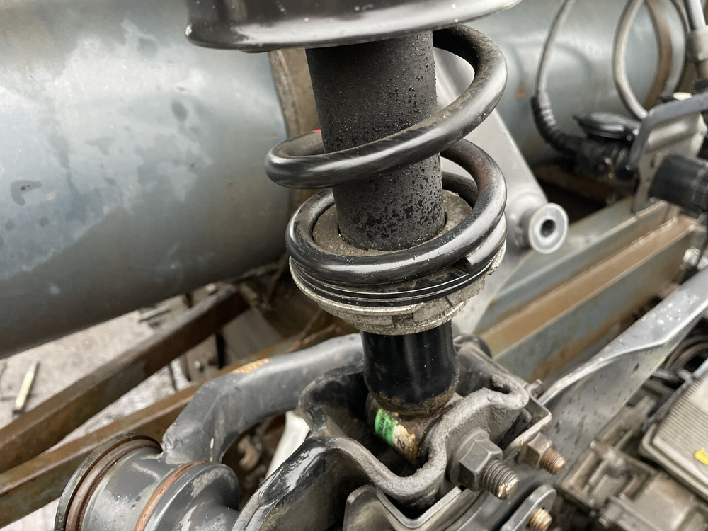 Амортизатор кабины задний 2020г.