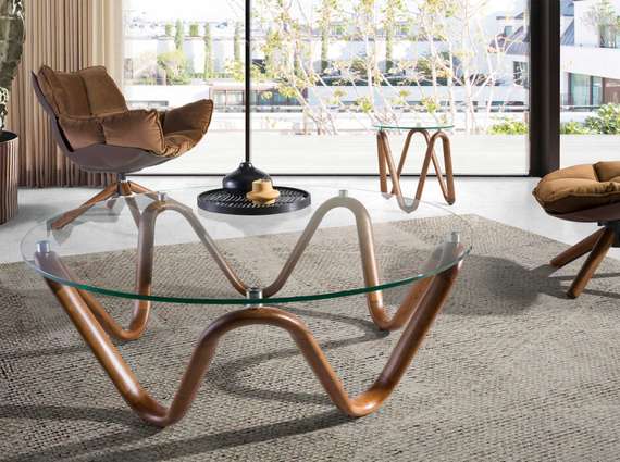 Журнальный столик Angel Cerda 2125 из стекла и ореха