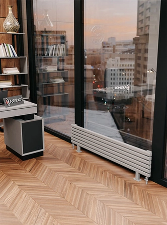 Axxinot Fortalla ZN 2500 - напольный трубчатый радиатор шириной 2500 мм