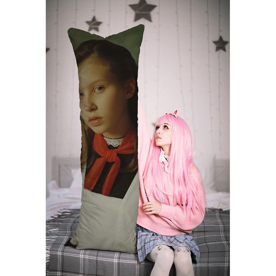 Дакимакура Айгуль Слово Пацана арт. 1134