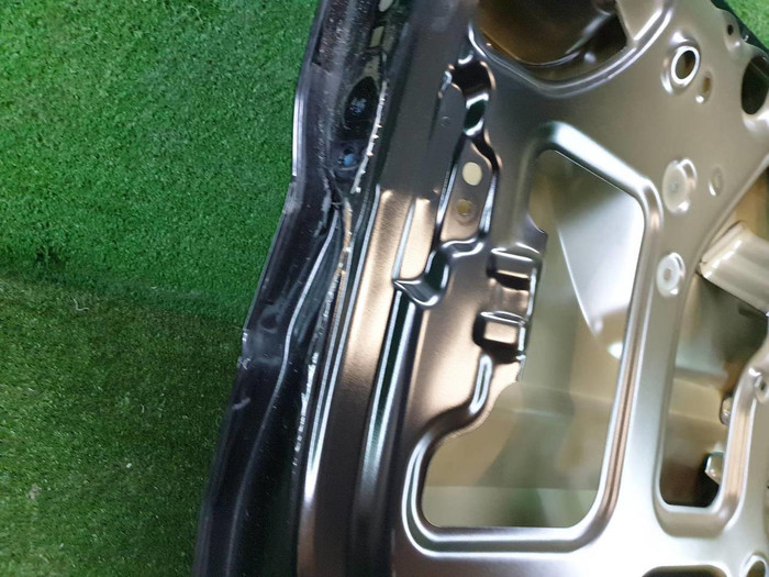 Крышка багажника Kia Carnival 4 (2020-2023)