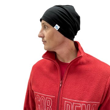 Шапка спортивная тонкая Scorpena Collection черная