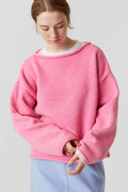 Рыбацкий свитер из шерсти розового цвета