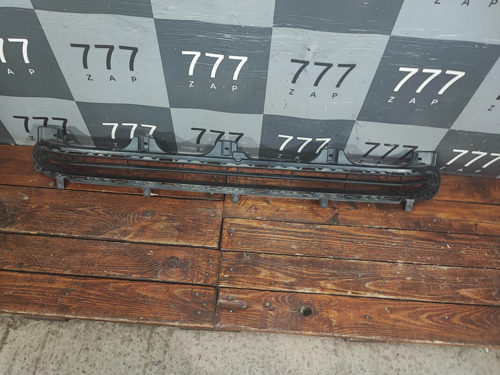 Решетка переднего бампера Land Cruiser Prado 150 17-нв Б/У Оригинал 5311260290