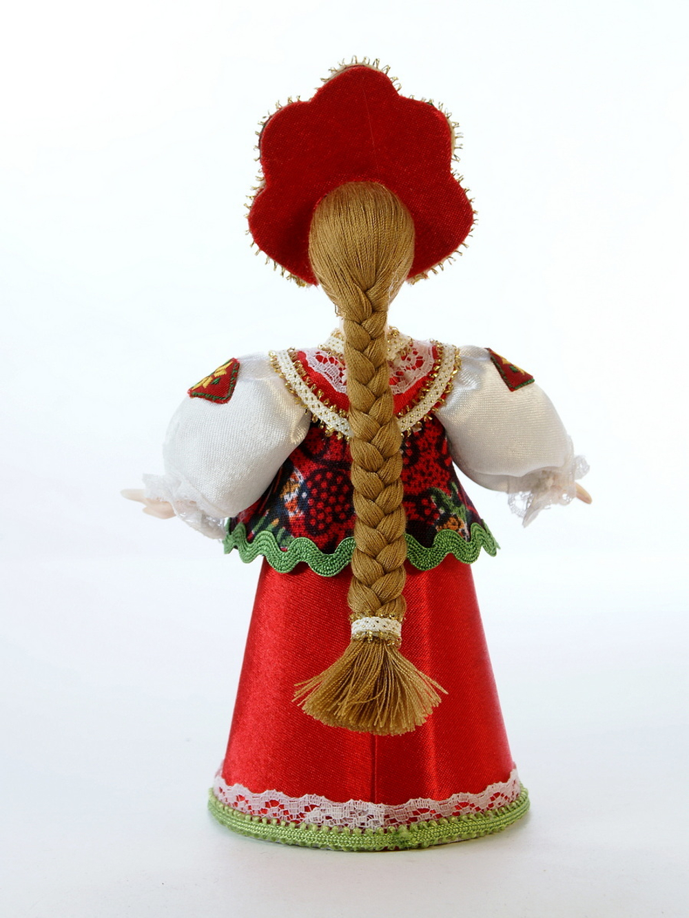 Кукла коллекционная в девичьем русском костюме