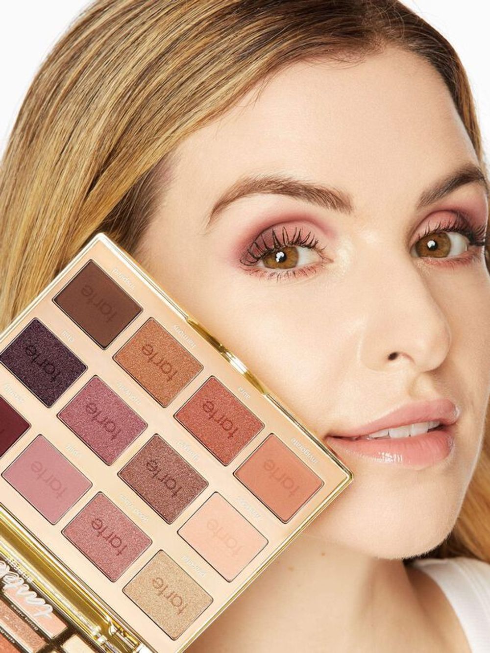 Палитра теней для век TARTE Tartelette Energy Eyeshadow Palette