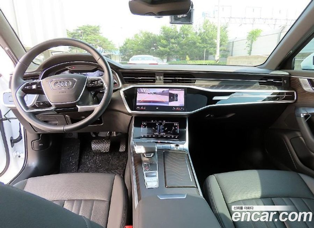 Audi A6 (C8) 45 TFSI Quattro Premium (07.2021)