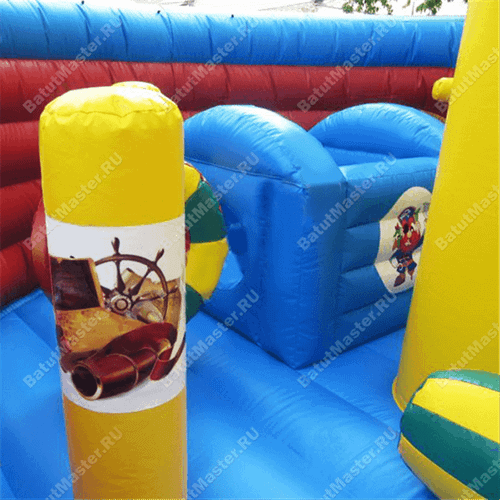 Большой надувной батут-горка "Корабль флибустьеров" 12*8*6 м