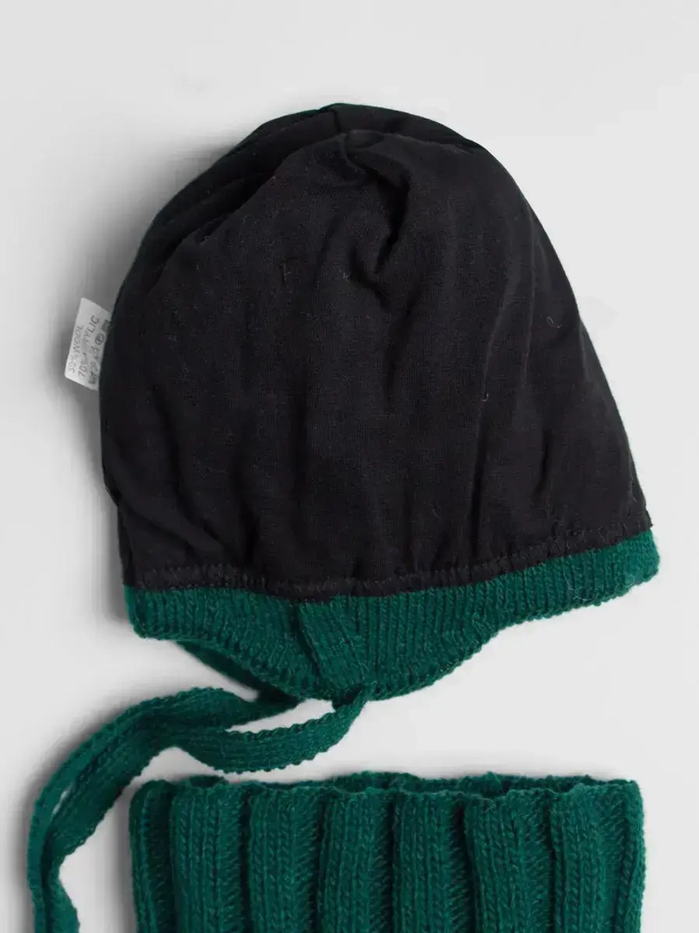 Шапка детская осенняя со снудом